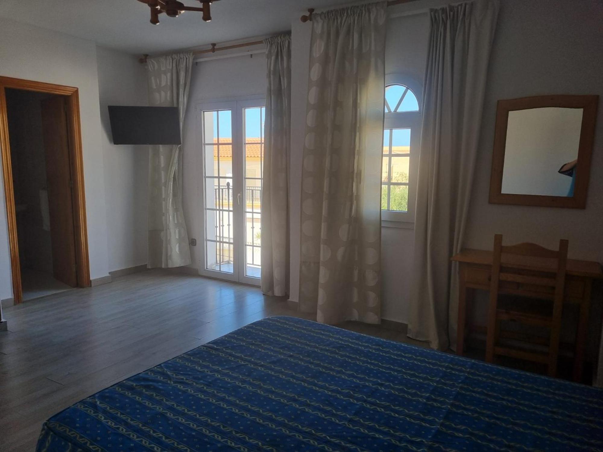 Hostal Calaverde Вільярікос Екстер'єр фото