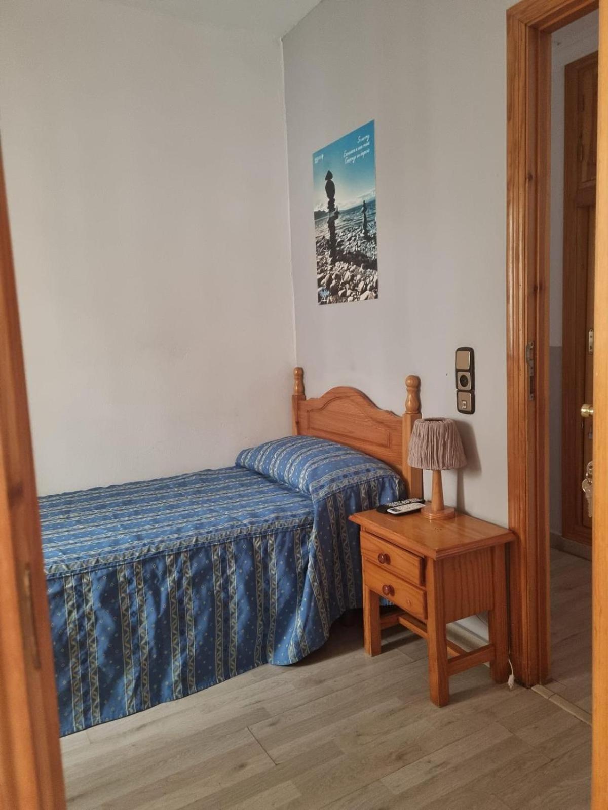 Hostal Calaverde Вільярікос Екстер'єр фото