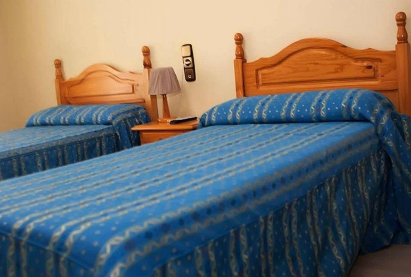 Hostal Calaverde Вільярікос Екстер'єр фото